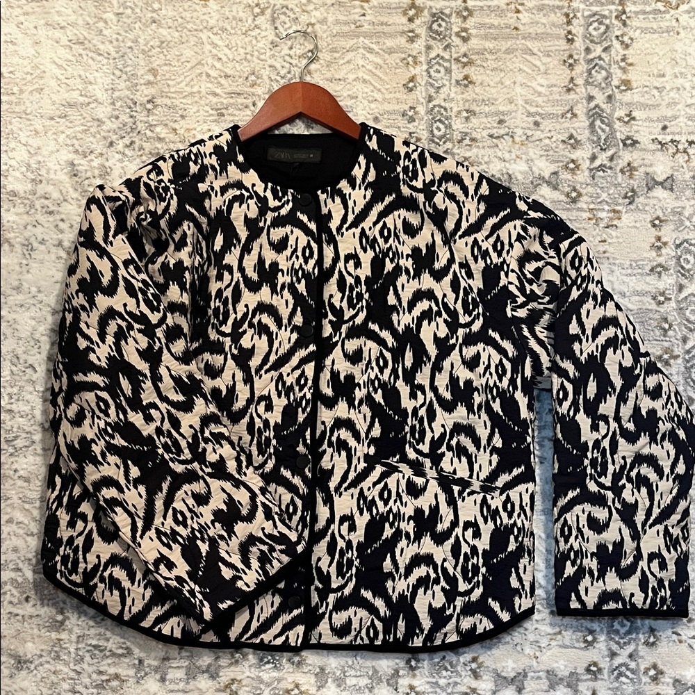 Zara Black and Cream Abstract Women's Blazer